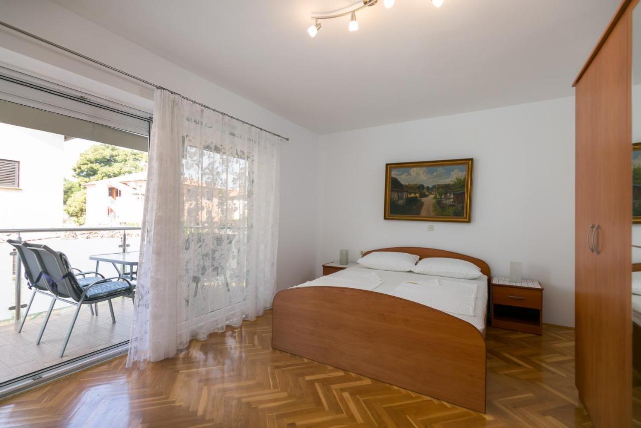 Haus Eva Apartment Novigrad  Exterior photo