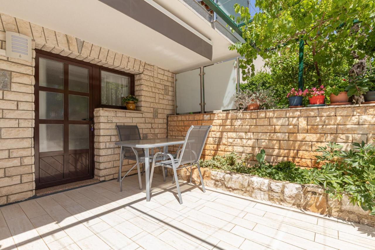 Haus Eva Apartment Novigrad  Exterior photo
